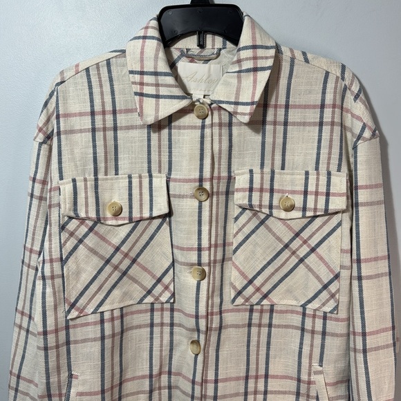 Ashley By 26 International Shacket Cream Plaid‎ Button Front in Size S NWT - Picture 3 of 13